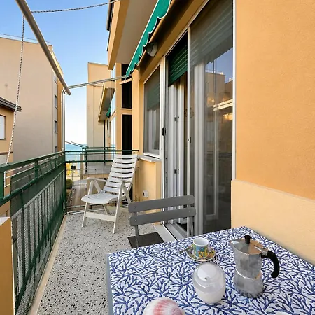 Hostdomus - Casa Tiffany * Finale Ligure